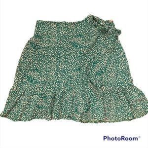 Adorable Shein Small faux wrap dotted green white miniskirt with ruffle and bow